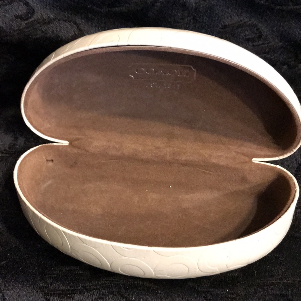 Coach White Sunglasses Case - Picture 4 of 6
